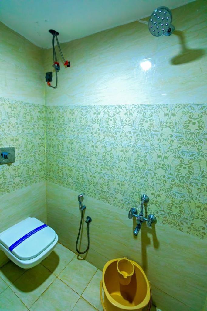 Dreamland Retreat With Swimming Pool Apartment Kottakuppam Exterior photo