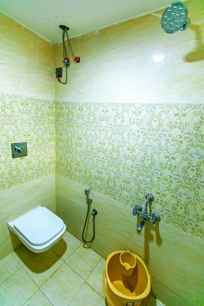 Dreamland Retreat With Swimming Pool Apartment Kottakuppam Exterior photo