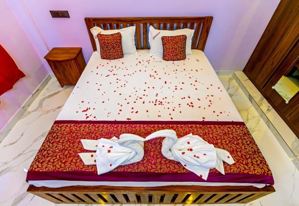Dreamland Retreat With Swimming Pool Apartment Kottakuppam Exterior photo